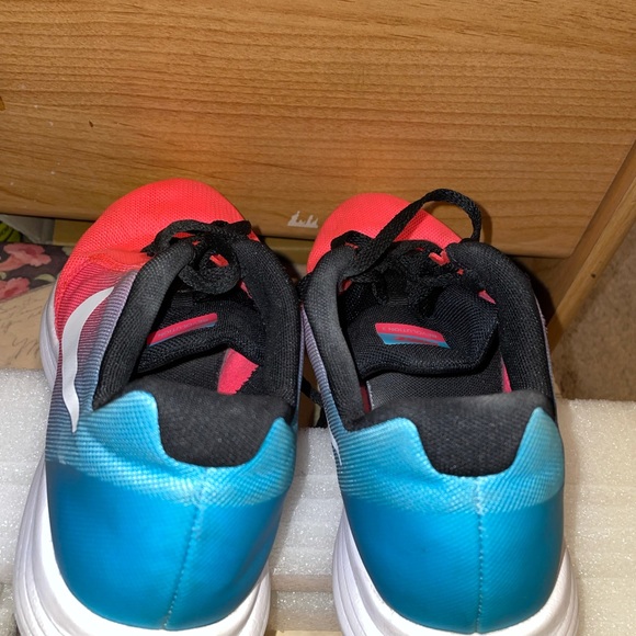 Nike Revolution 3 Air Max Women Size 5Y 819416-404 Pink/ Blue/Purple Umbre - Picture 4 of 7